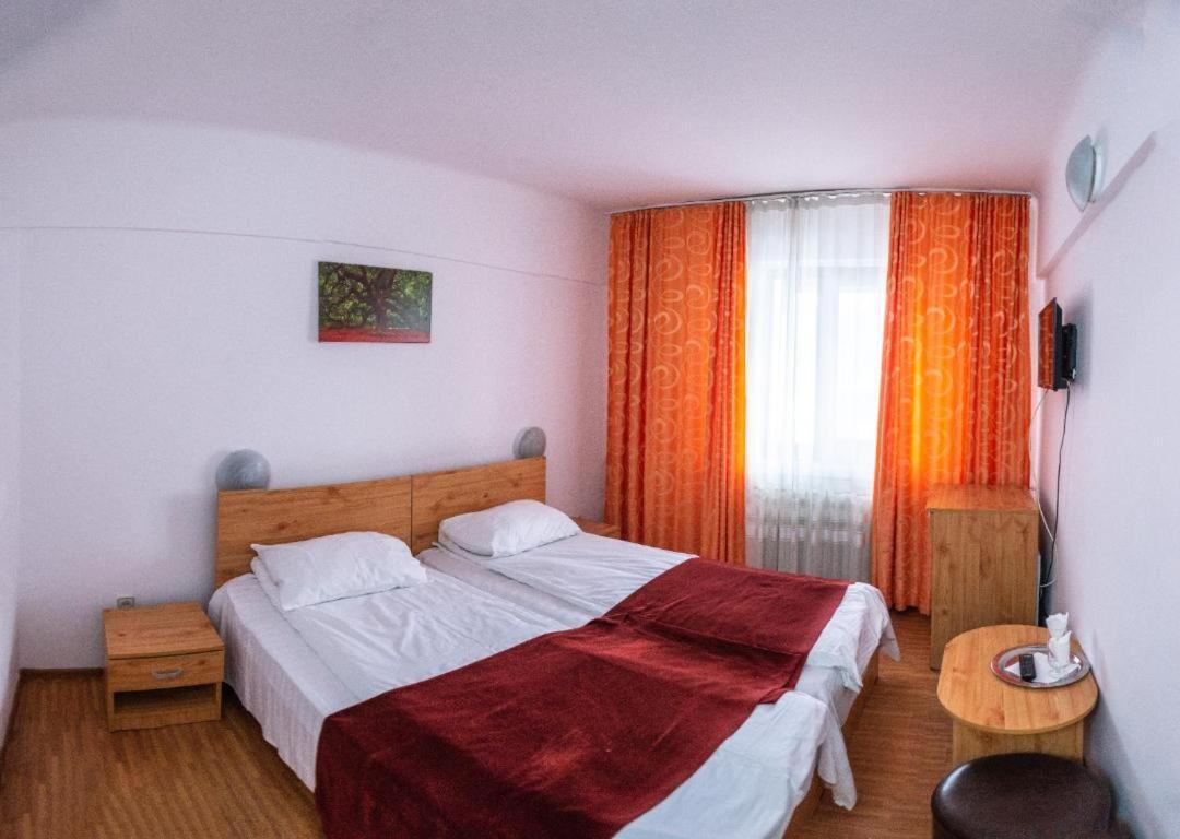 Hotel Хорезу Екстериор снимка